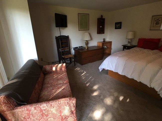 Foto del edificio - 49 Vaughn Farm Rd