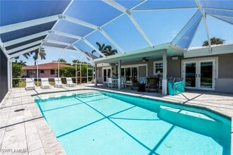Building Photo - 9755 Bobwhite Ln