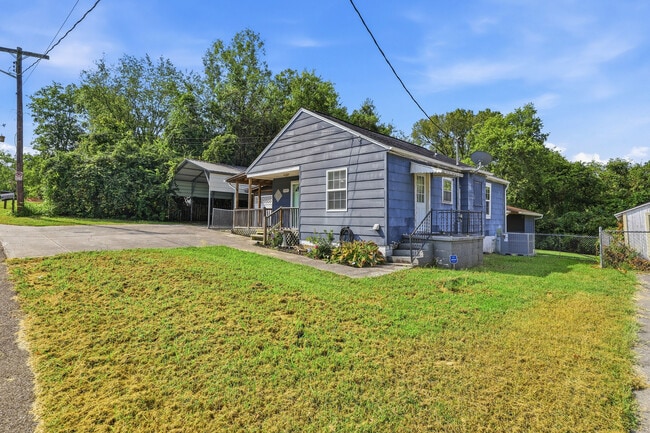 Building Photo - 4305 Ellen St