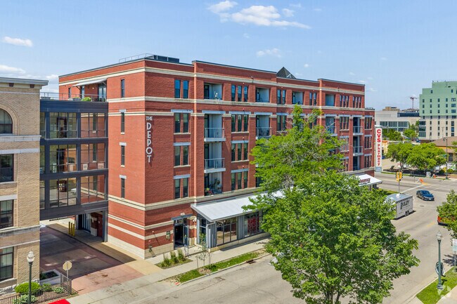 Foto del edificio - The Depot
