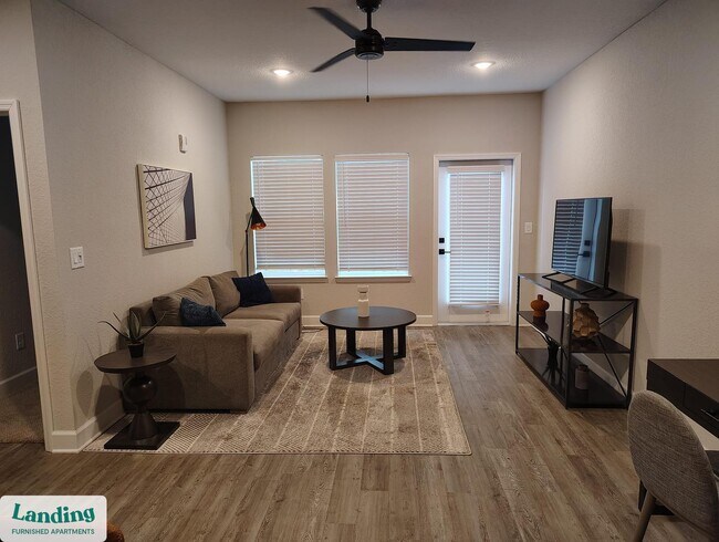 Foto del edificio - 120 NW 148th Terrace