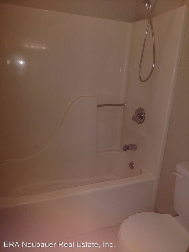 Foto del edificio - 1 br, 1 bath House - 3600 Tiki Drive #117