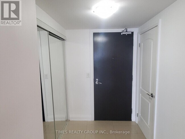 Photo du bâtiment - 30 N Park Rd