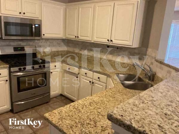 Foto del edificio - 3496 English Oaks Dr NW
