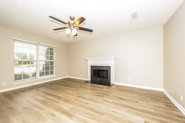 Foto del edificio - 2115 Cason Trail