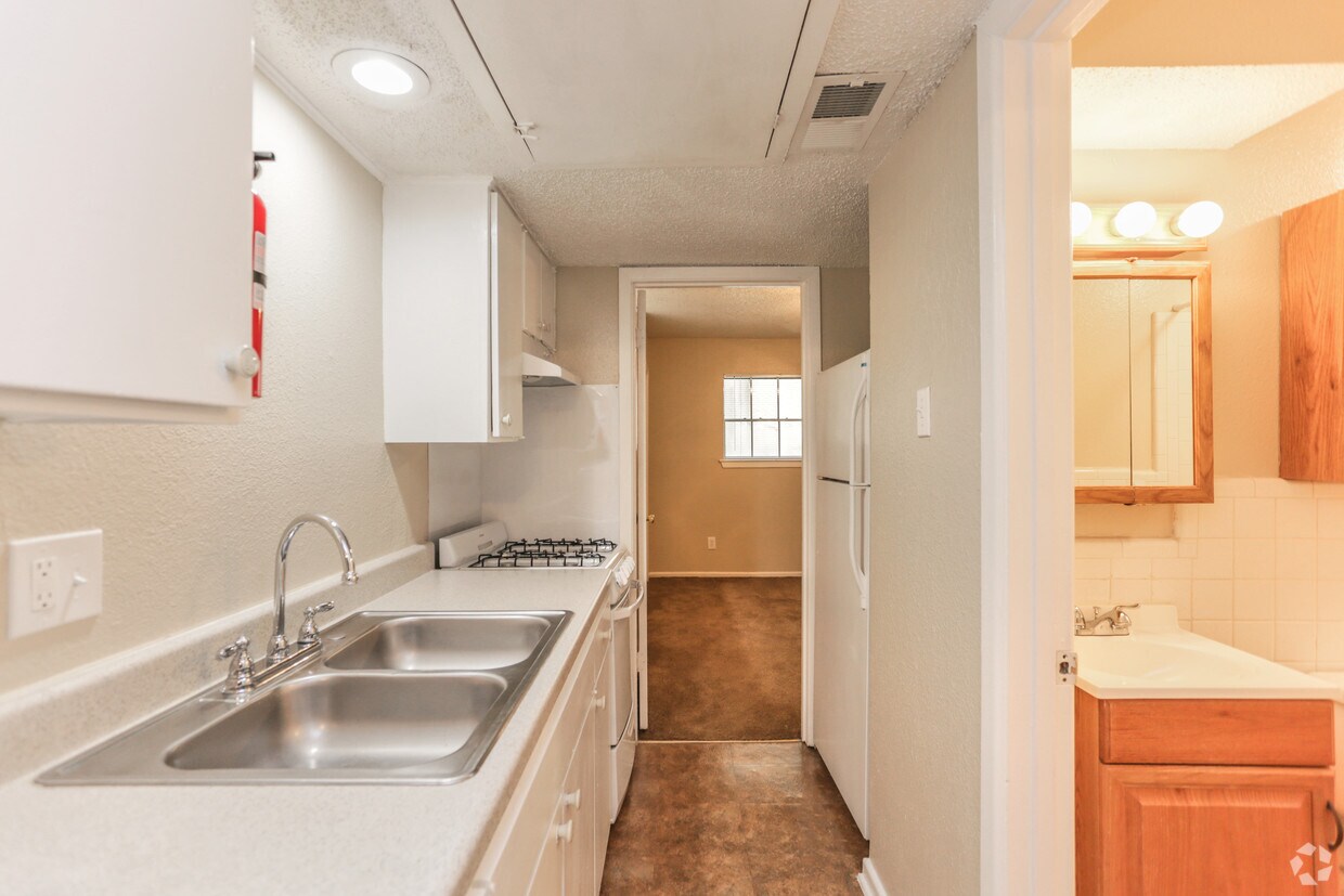 Tara Apartments San Antonio, TX