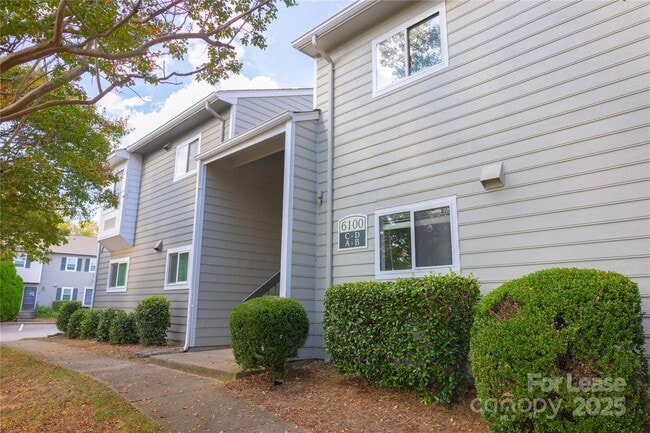 Building Photo - 6100 Heathstone Ln
