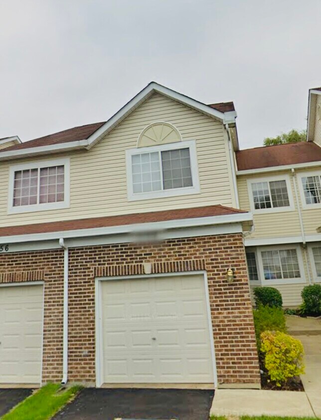 1158 S Parkside Dr, Palatine, IL 60067 Townhome Rentals in Palatine