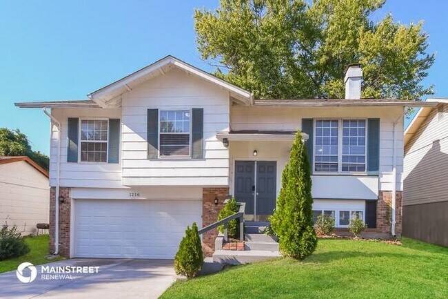 Building Photo - 1216 Borden Dr