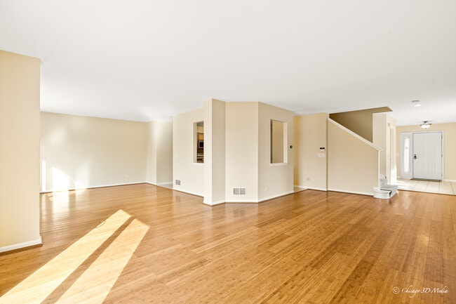 Building Photo - 2640 Chelsey St