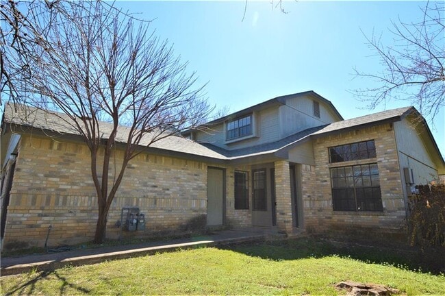 Foto del edificio - 3517 Rollingway Cove