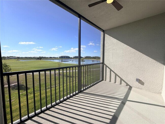 Foto del edificio - 17560 Opal Sand Dr