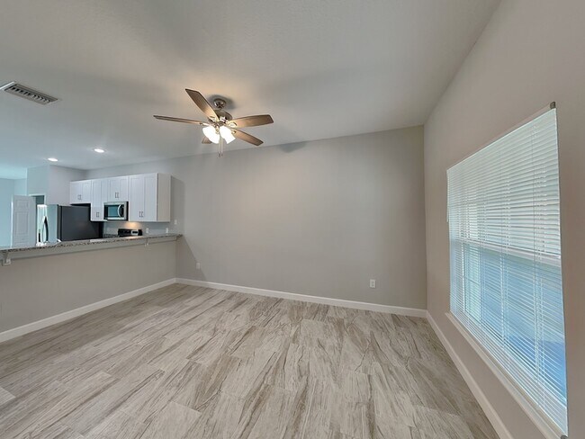 Foto del edificio - 1002 Dampierre Ct