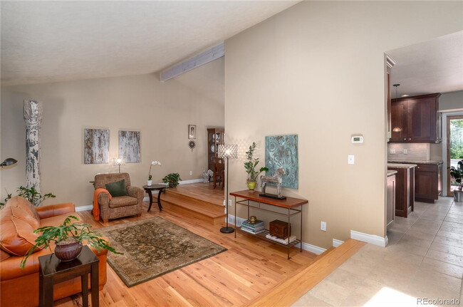 Foto del edificio - Wonderful 4-bedroom home in Greenwood South