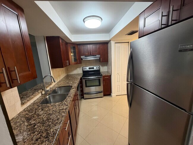 Foto del edificio - 7380 NW 18th St