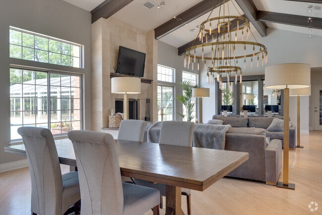 Interior Photo - Arbors of Brookdale