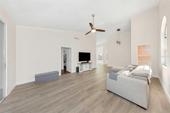 Foto del edificio - 3838 Muirfield Ct