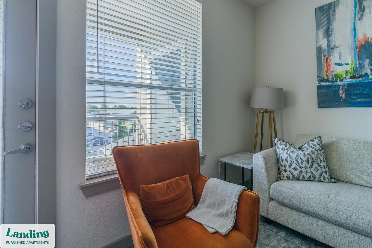 Primary Photo - 4115 Louetta Rd