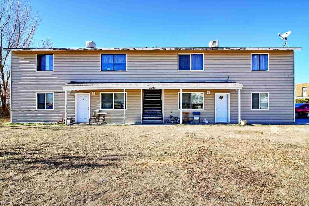 Primary Photo - 3299 Lombardy Ln