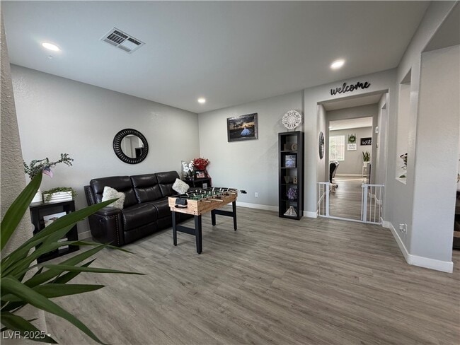 Foto del edificio - 3343 Tara Leigh Ave