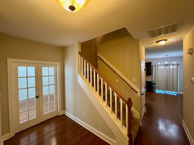 Foto del edificio - Great Clayton Location!