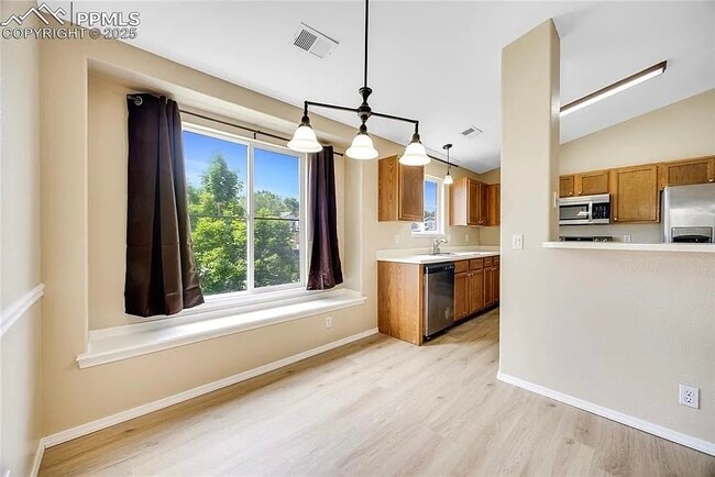 Building Photo - 3630 Strawberry Field Grv