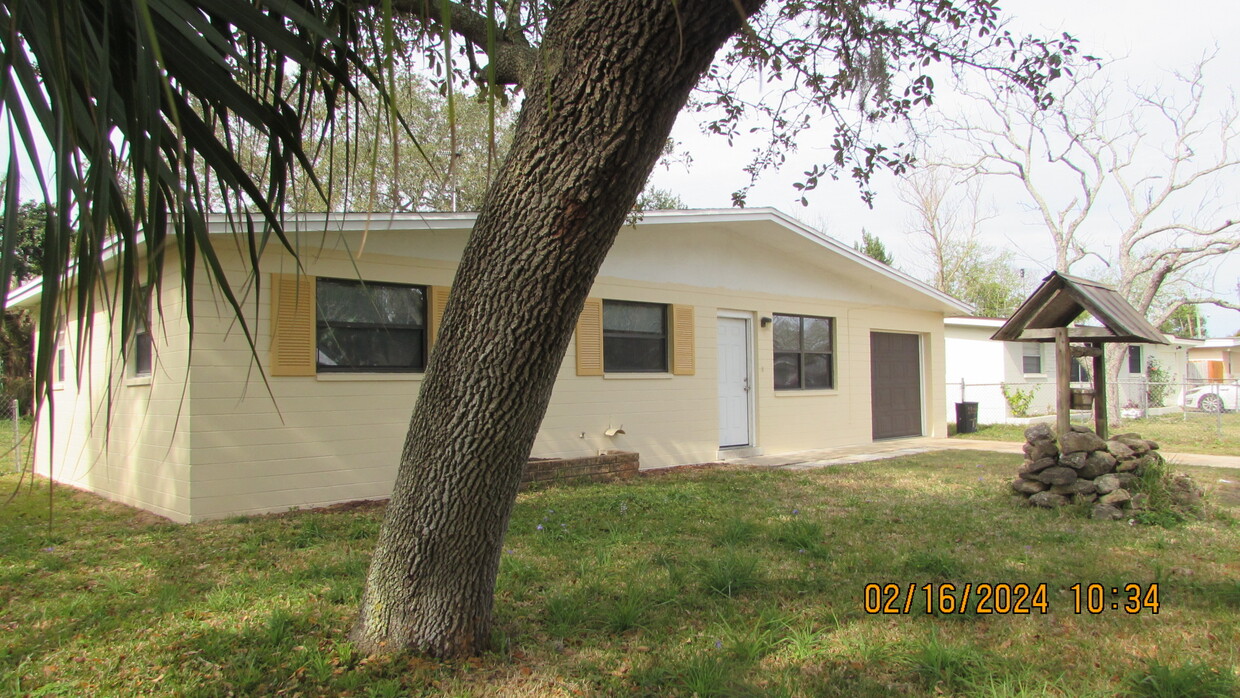 Photo - 1728 Derbyshire Rd (Daytona Beach, FL)