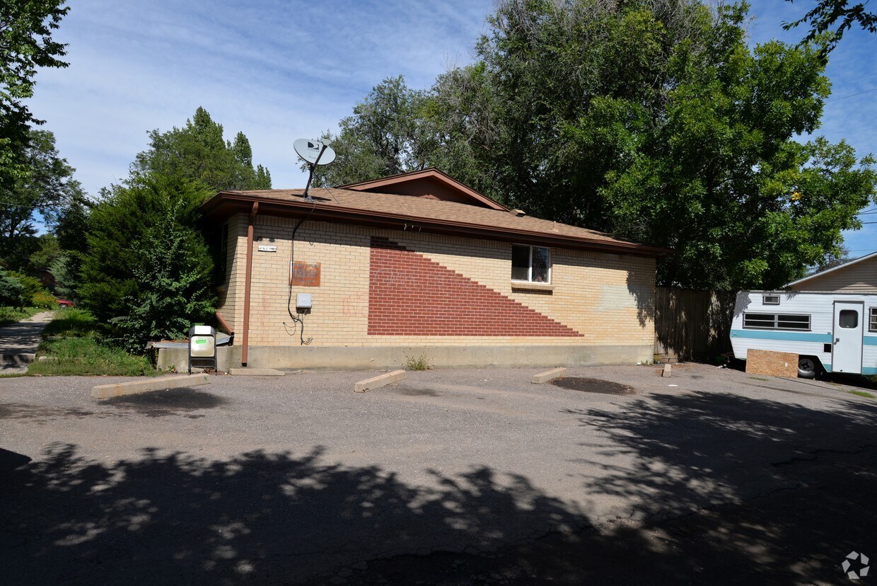 Building Photo - 10252 W 59th Ave