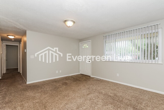 Building Photo - 5013 Tewkesbury Dr