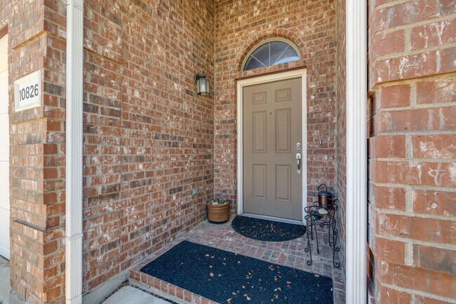 Foto del edificio - Welcome Home! Gorgeous 3 Bedroom Home Ready For Move In
