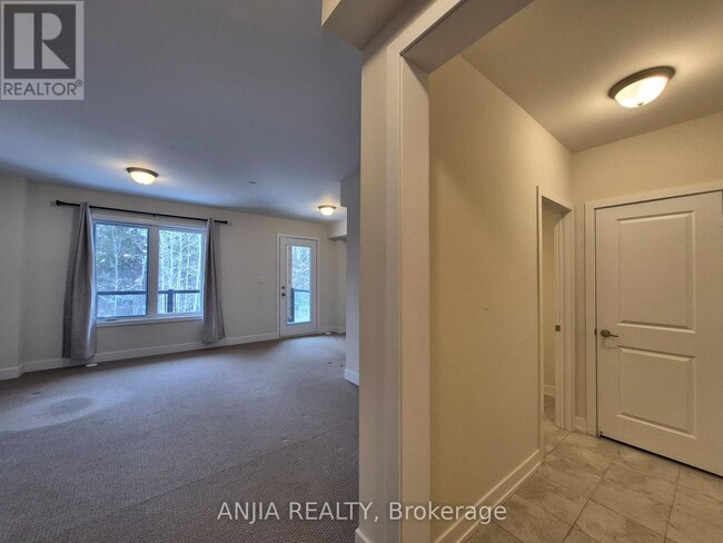 Photo du bâtiment - 104 Credit Ln