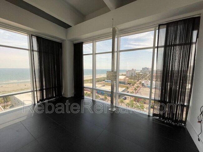 Foto del edificio - 320 1st St S