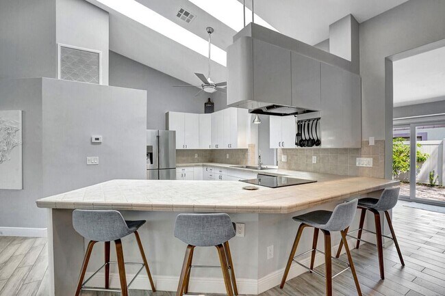 Foto del edificio - 1212 Mulberry Pl