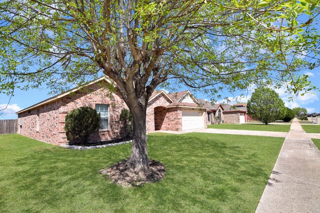 Foto del edificio - 1506 Prestige Loop