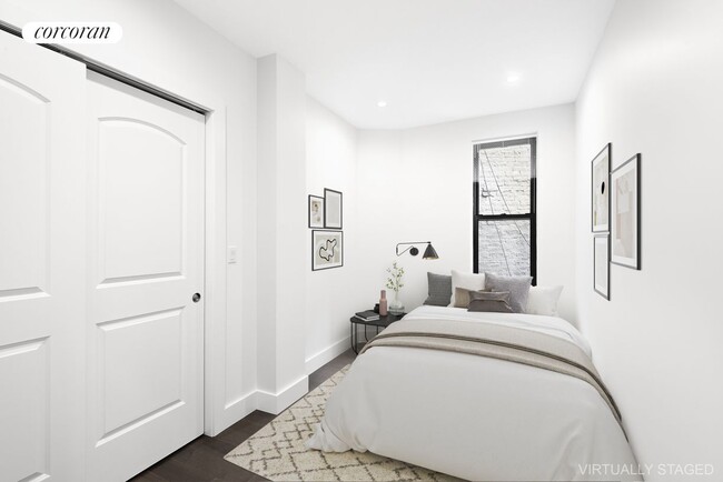 Building Photo - 423 W 125th St