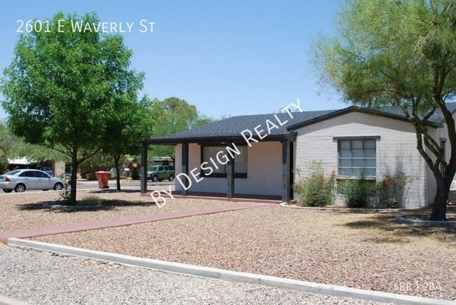 Foto del edificio - Blenman-Elm 4 Bed 2 Bath - Reserve NOW for March 2026 or Later