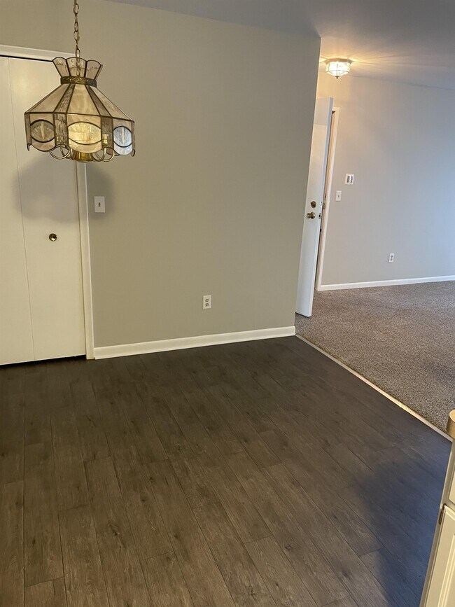 Building Photo - 10244 Nancys Blvd