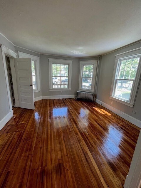 Foto del edificio - 186-188 Westford Ave