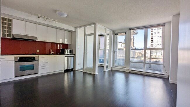 Building Photo - 602 Citadel Parade