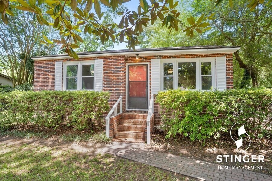 Foto principal - 153 Williams St