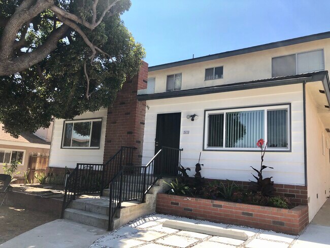 Foto del edificio - 2610 Curtis Ave