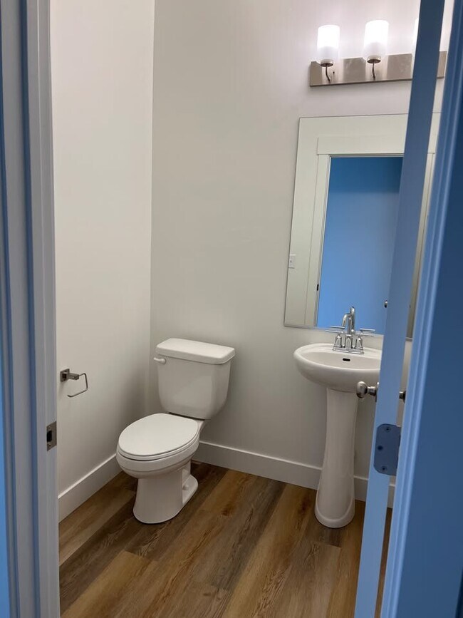 Foto del edificio - 706 W 575 N