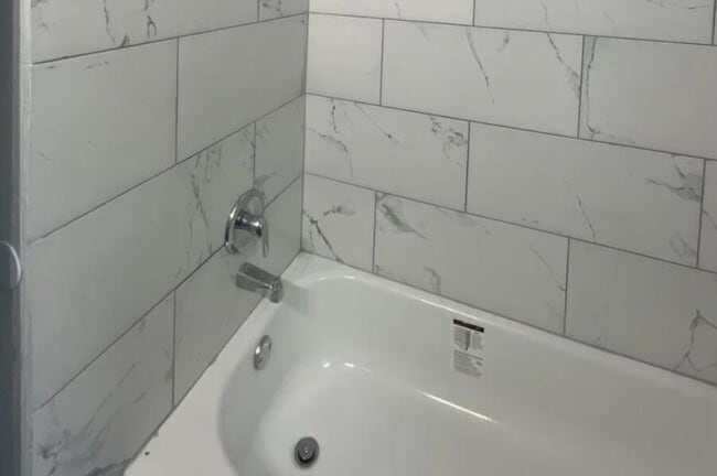 Building Photo - 19344 Bradford Ave