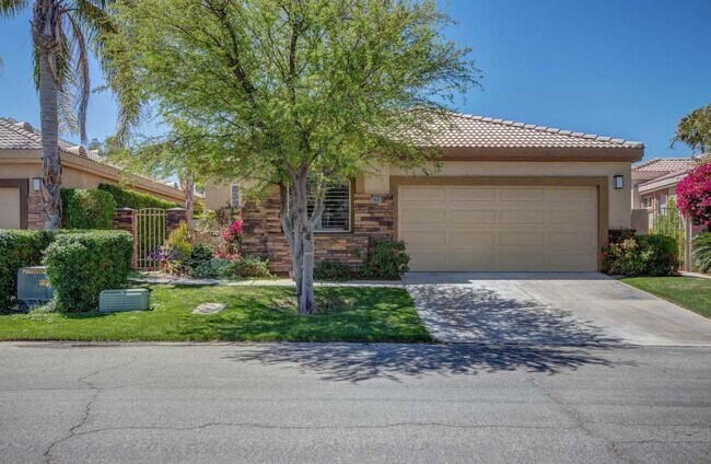 Building Photo - 29691 W Laguna Dr