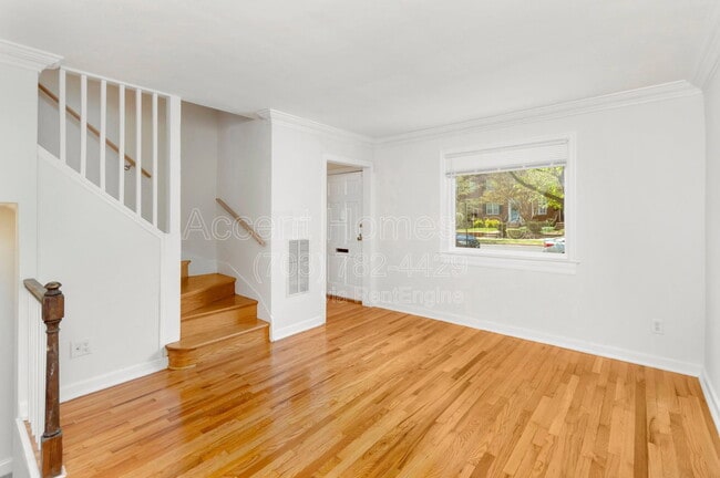 Photo - 712 S Alfred St Townhome