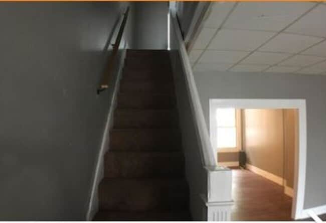 Photo - Extra large 3BR home in nice area