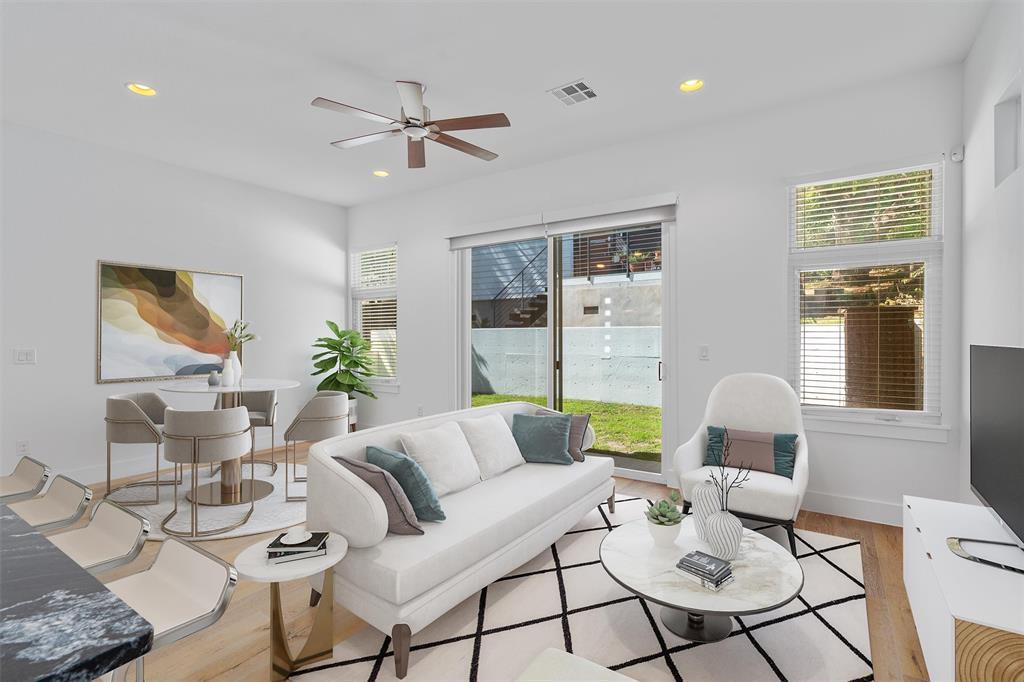 Foto principal - 2816 Oak Springs Dr