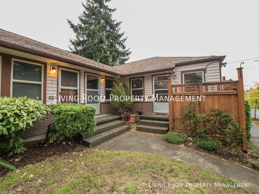 Foto principal - 1410 N Webster St