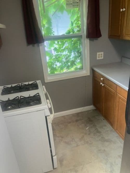 Building Photo - 1003 19th Ave