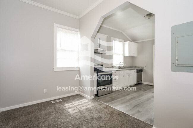 Foto del edificio - 236 W Miriam Ave